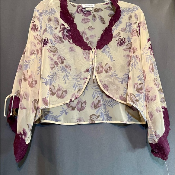 Jones New York Tops - Jones New York Purple and Cream Floral Blouse